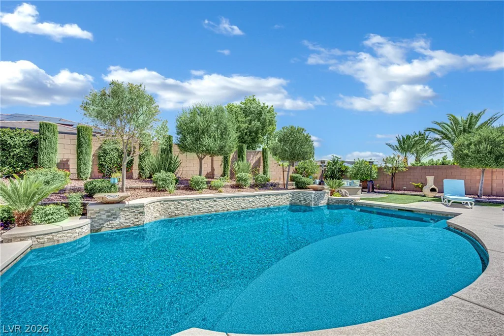 9802 Yellow Shadow, Las Vegas, NV 89149