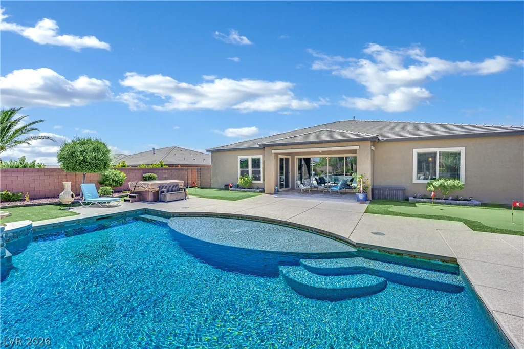 9802 Yellow Shadow, Las Vegas, NV 89149