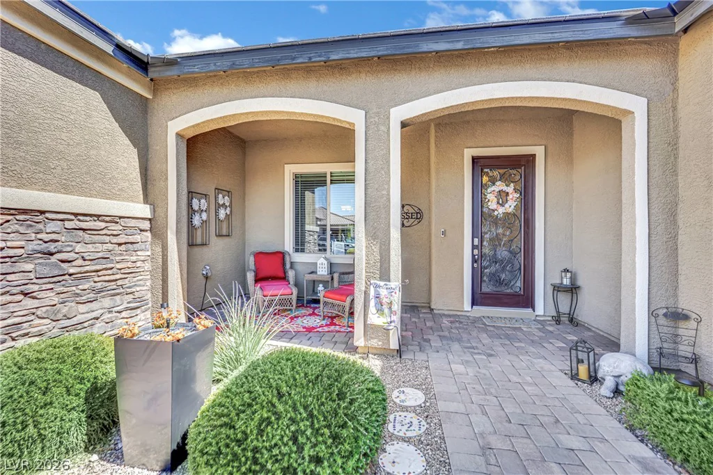 9802 Yellow Shadow, Las Vegas, NV 89149