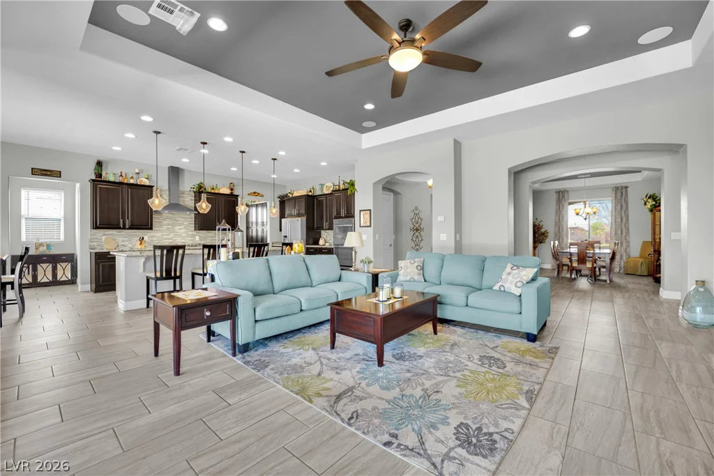 9802 Yellow Shadow, Las Vegas, NV 89149