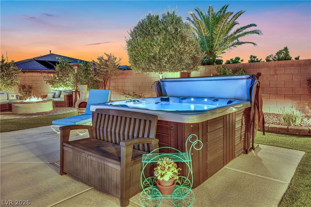 9802 Yellow Shadow, Las Vegas, NV 89149