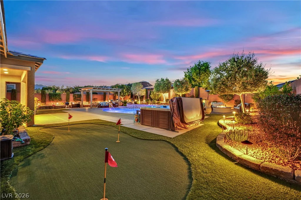 9802 Yellow Shadow, Las Vegas, NV 89149