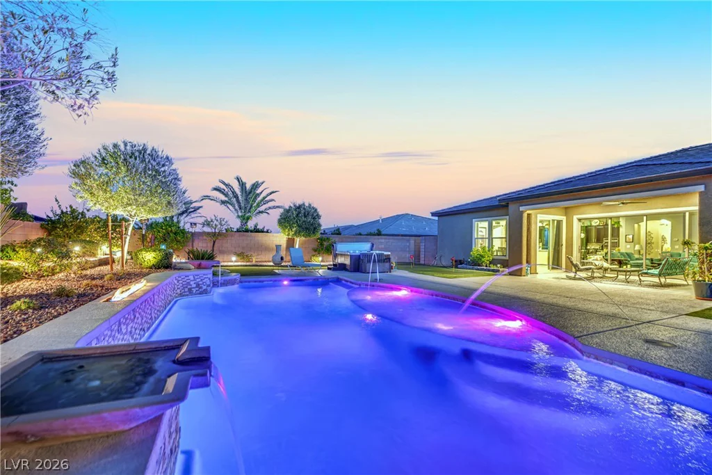 9802 Yellow Shadow, Las Vegas, NV 89149