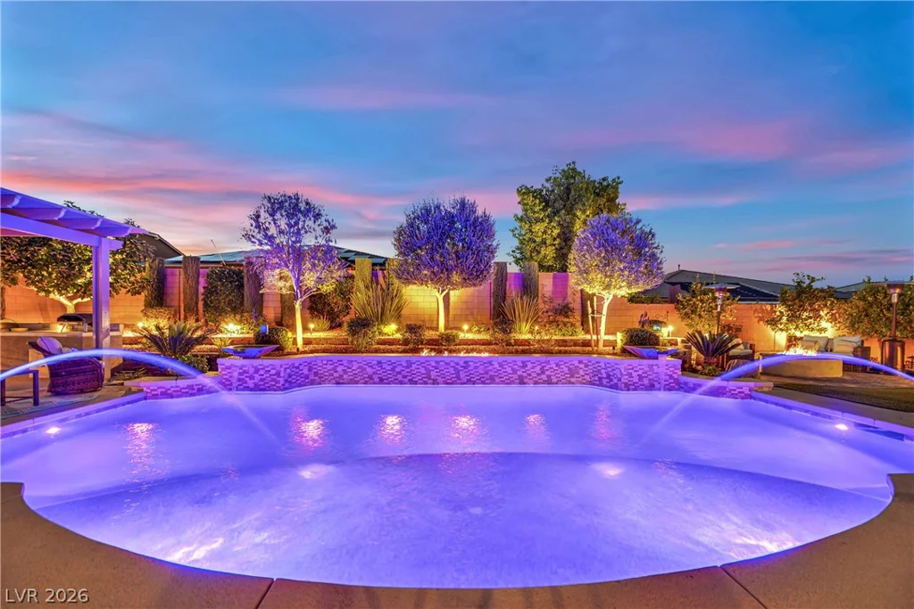 9802 Yellow Shadow, Las Vegas, NV 89149