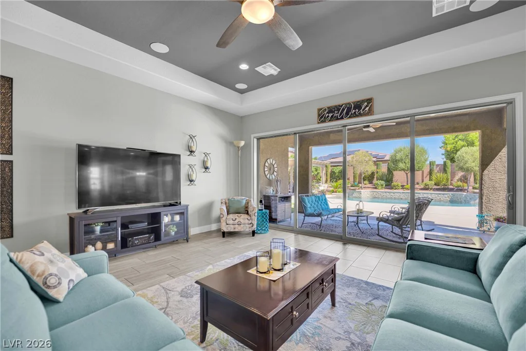 9802 Yellow Shadow, Las Vegas, NV 89149