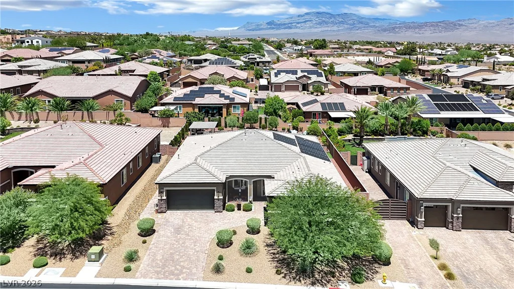 9802 Yellow Shadow, Las Vegas, NV 89149