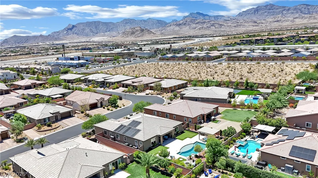 9802 Yellow Shadow, Las Vegas, NV 89149