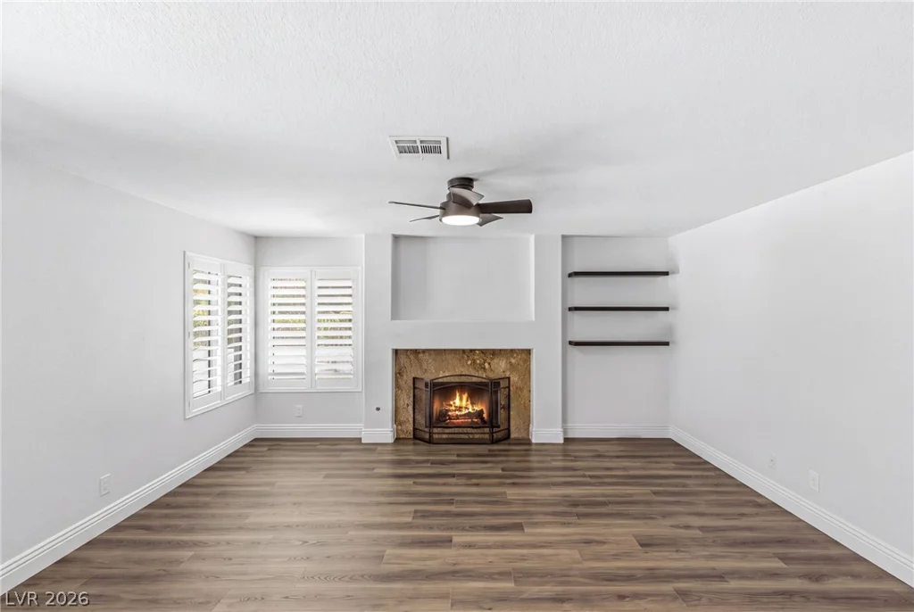 2005 Marble Gorge, Las Vegas, NV 89117