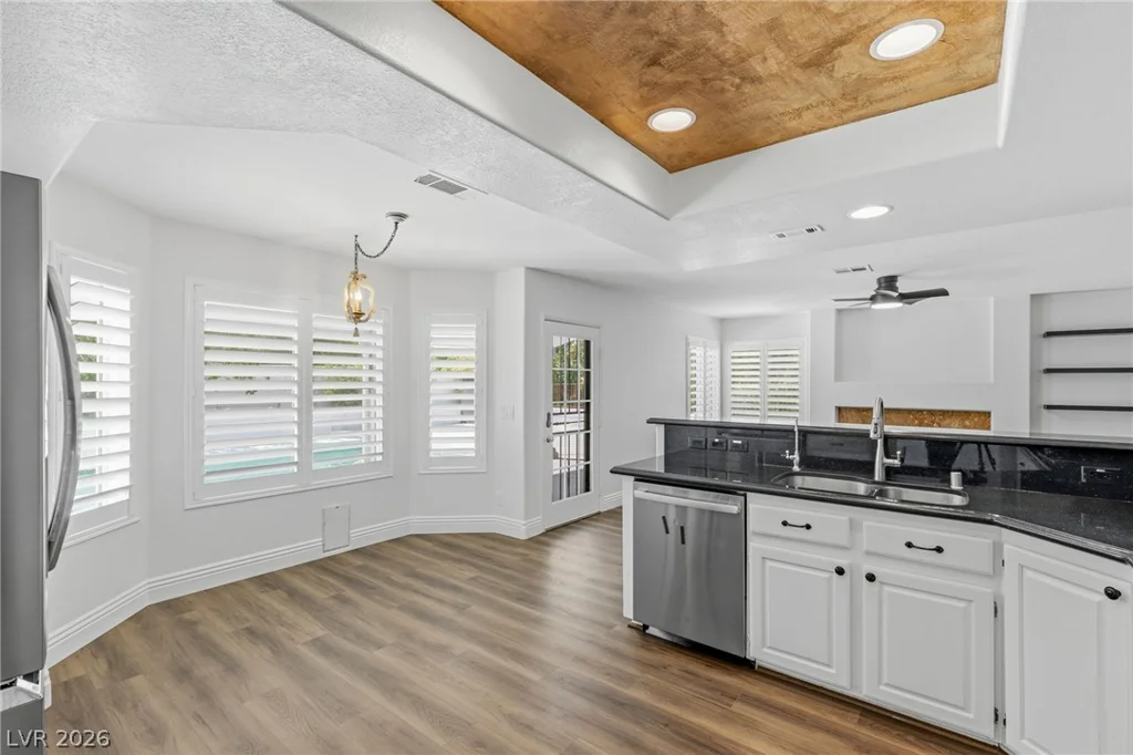 2005 Marble Gorge, Las Vegas, NV 89117