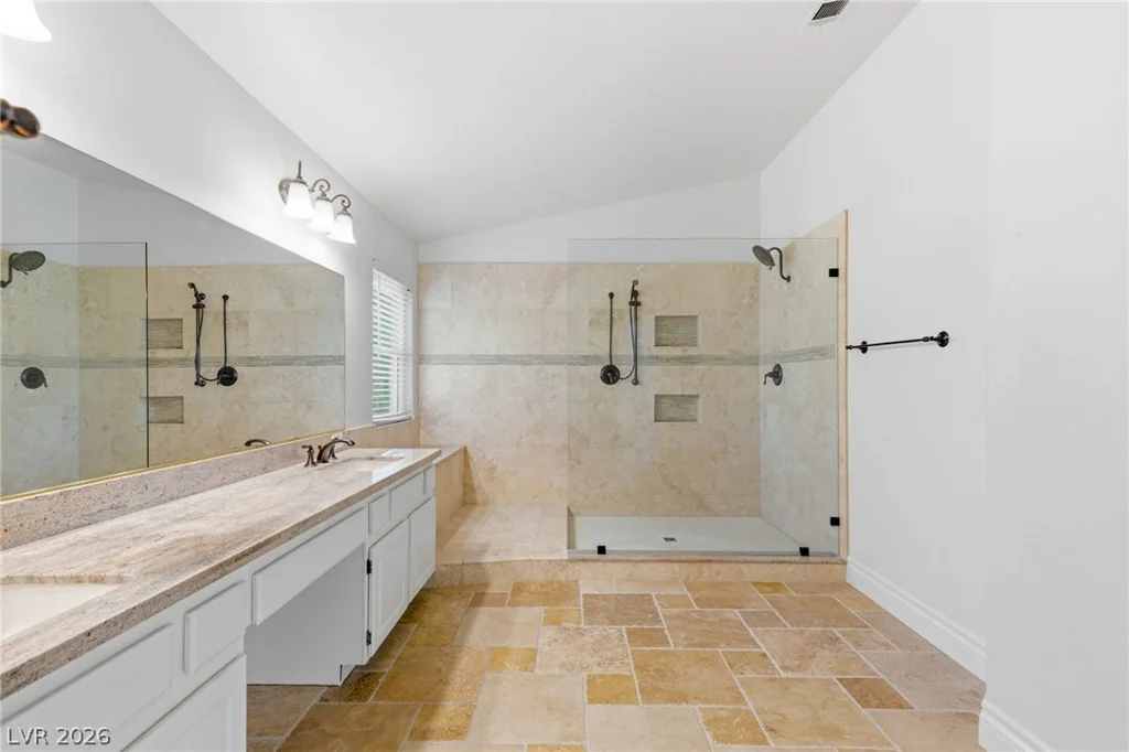 2005 Marble Gorge, Las Vegas, NV 89117
