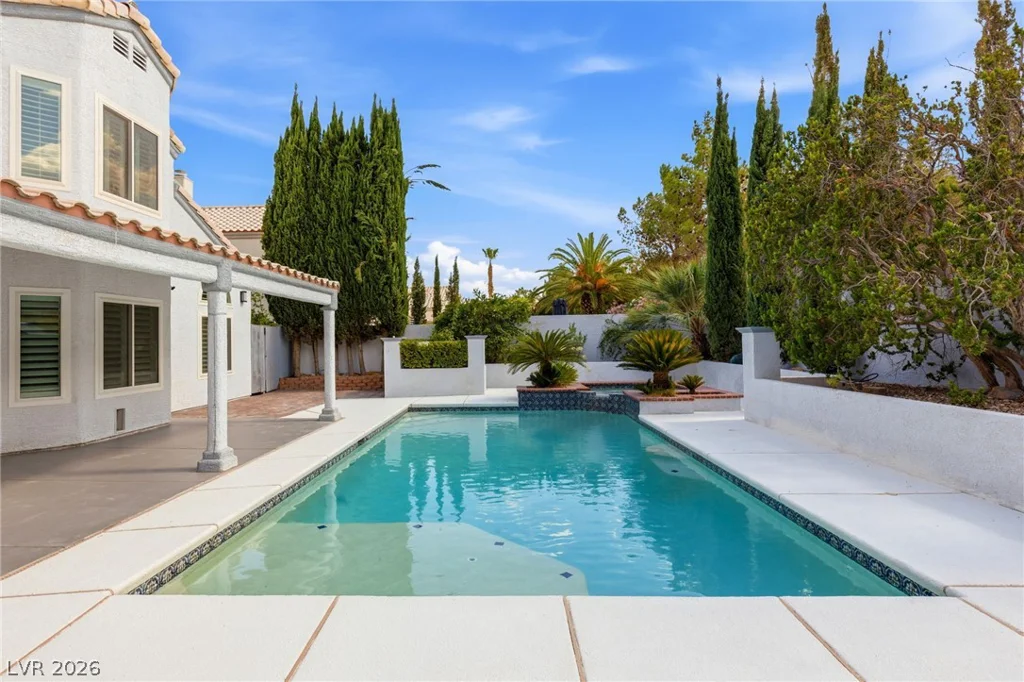 2005 Marble Gorge, Las Vegas, NV 89117