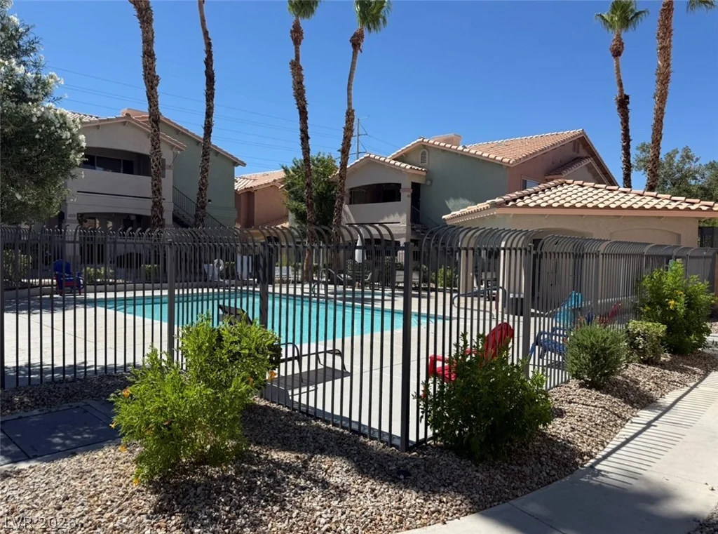 8450 Alta, Las Vegas, NV 89145