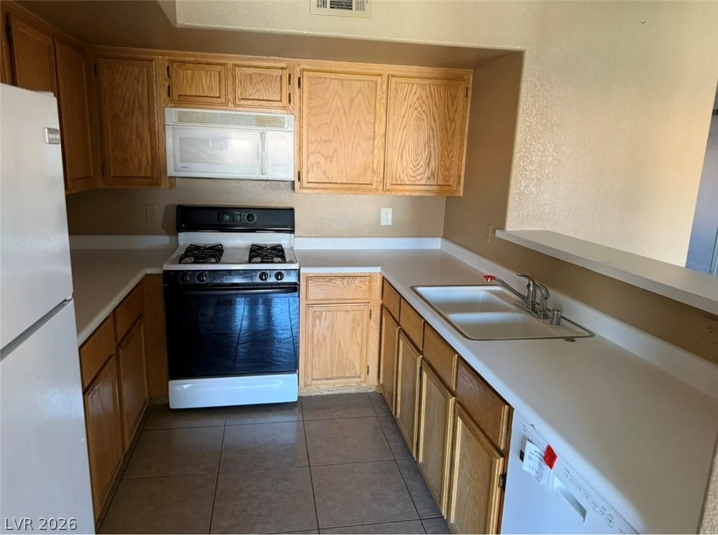8450 Alta, Las Vegas, NV 89145