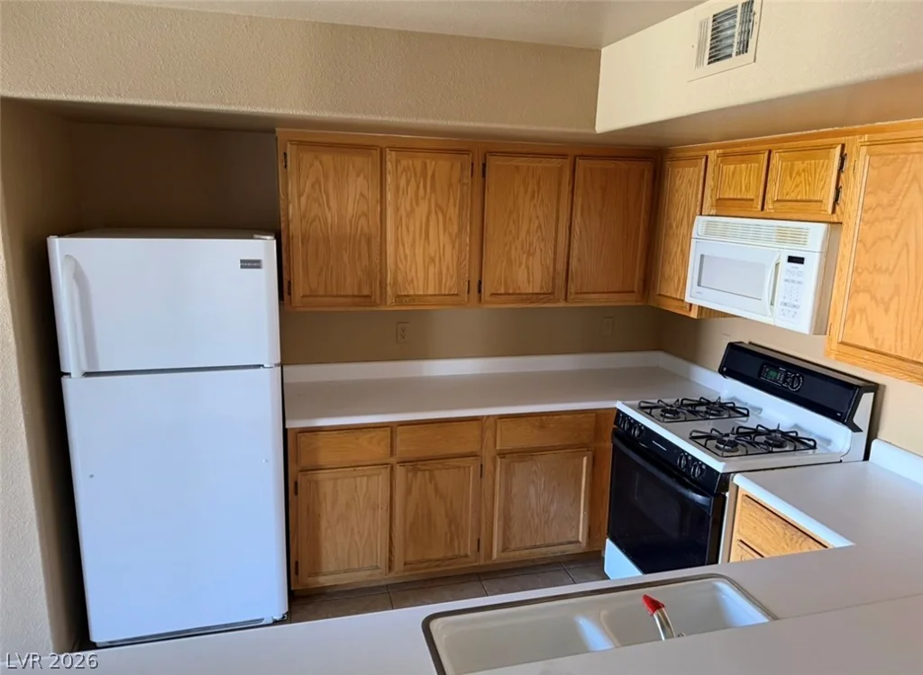 8450 Alta, Las Vegas, NV 89145