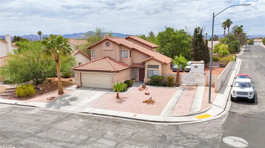 419 Kelsford, Las Vegas, NV 89123