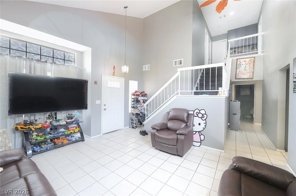 419 Kelsford, Las Vegas, NV 89123