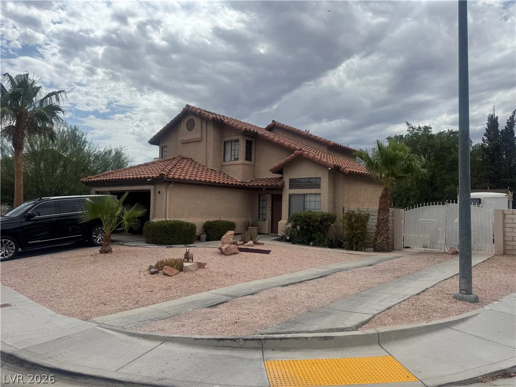 419 Kelsford, Las Vegas, NV 89123
