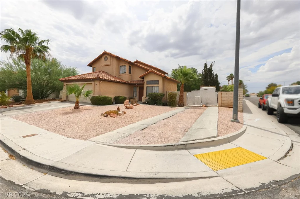 419 Kelsford, Las Vegas, NV 89123