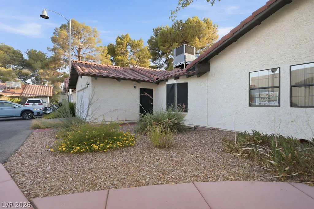 706 Sea Pines, Las Vegas, NV 89107