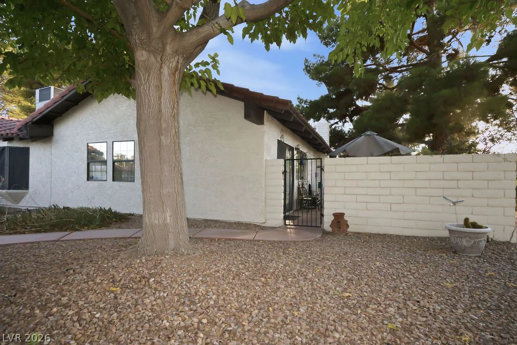 706 Sea Pines, Las Vegas, NV 89107