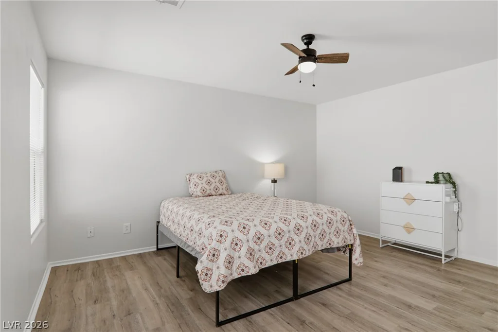 11830 Newport View, Las Vegas, NV 89183