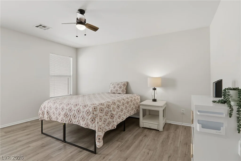 11830 Newport View, Las Vegas, NV 89183