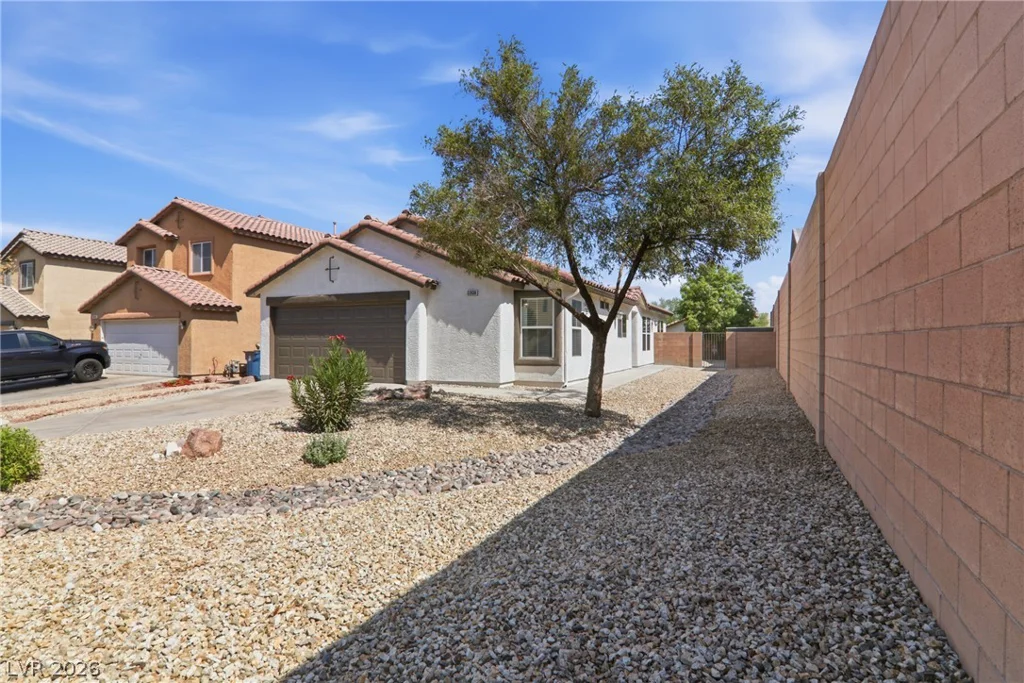 11830 Newport View, Las Vegas, NV 89183