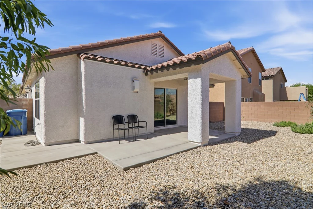 11830 Newport View, Las Vegas, NV 89183