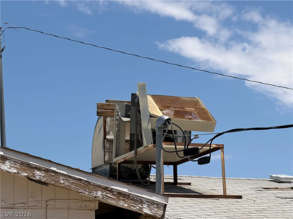 1913 Hart, North Las Vegas, NV 89032