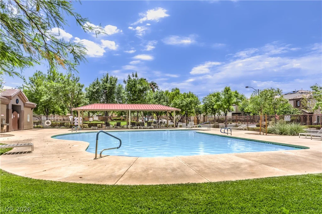 9052 Silk Threads, Las Vegas, NV 89149