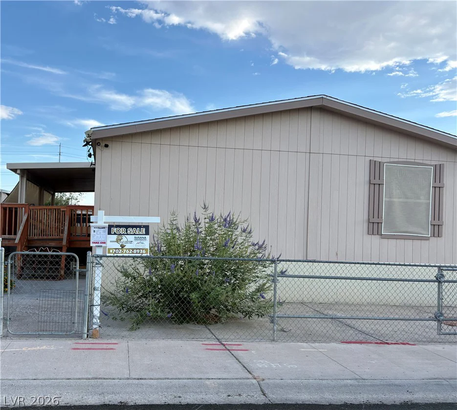 5621 Tahoe, Las Vegas, NV 89142