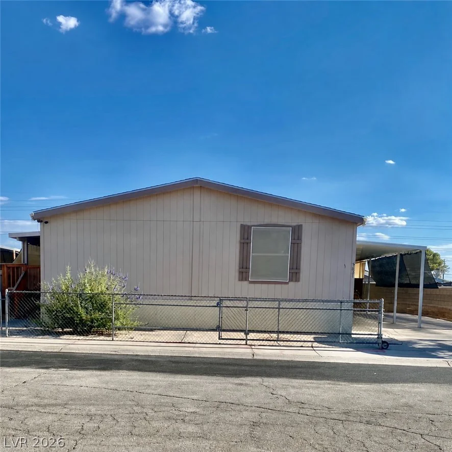 5621 Tahoe, Las Vegas, NV 89142