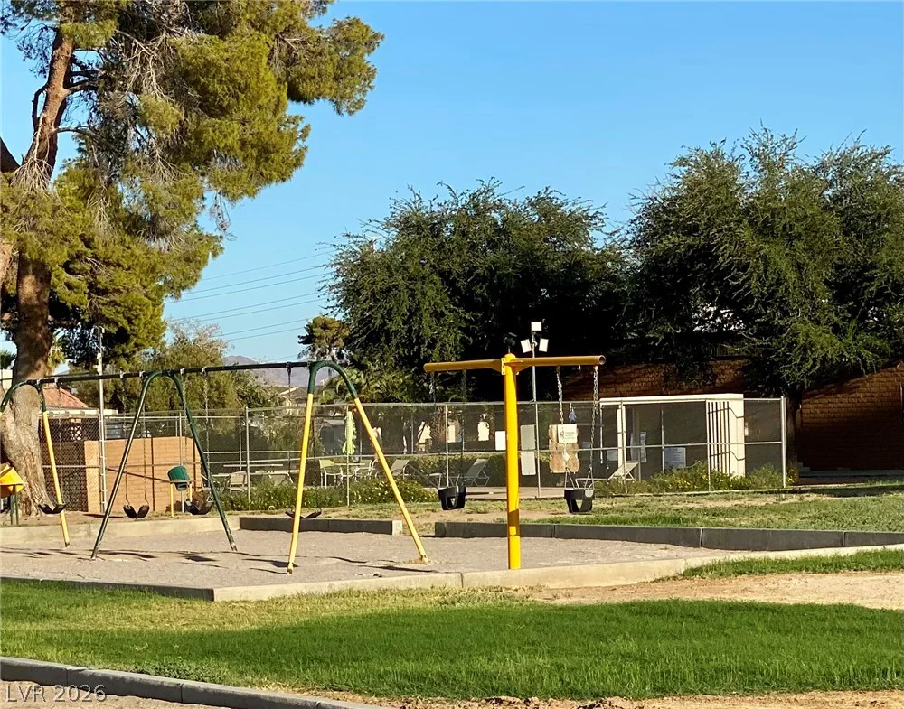 5621 Tahoe, Las Vegas, NV 89142