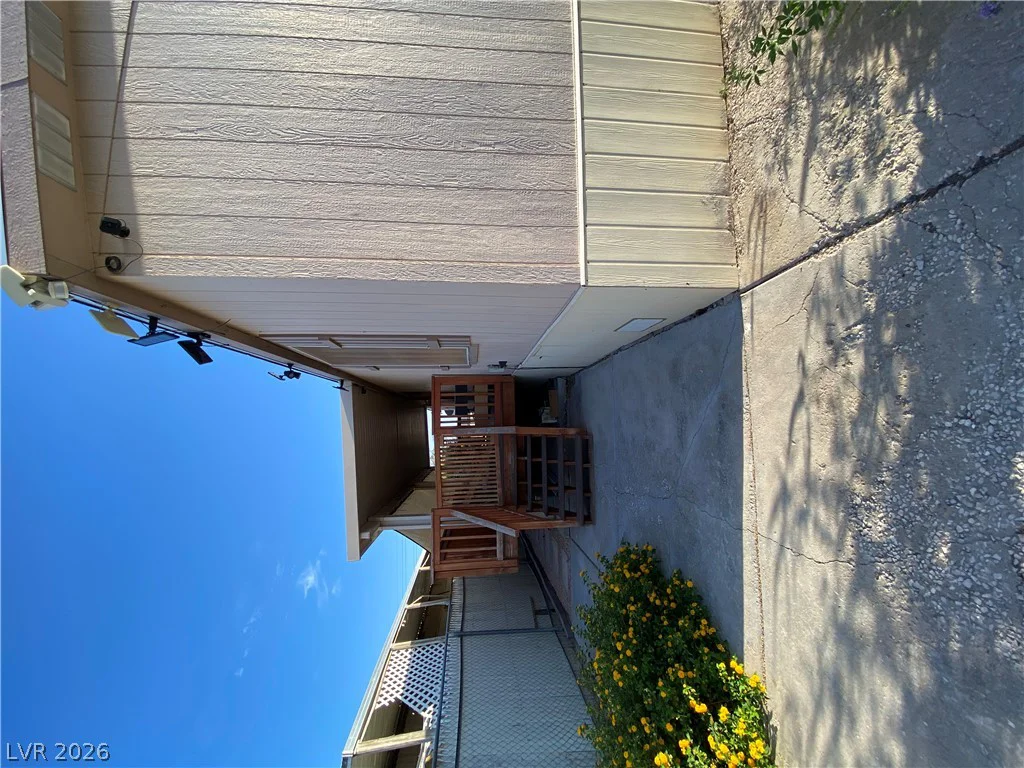 5621 Tahoe, Las Vegas, NV 89142