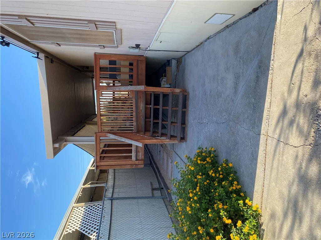 5621 Tahoe, Las Vegas, NV 89142