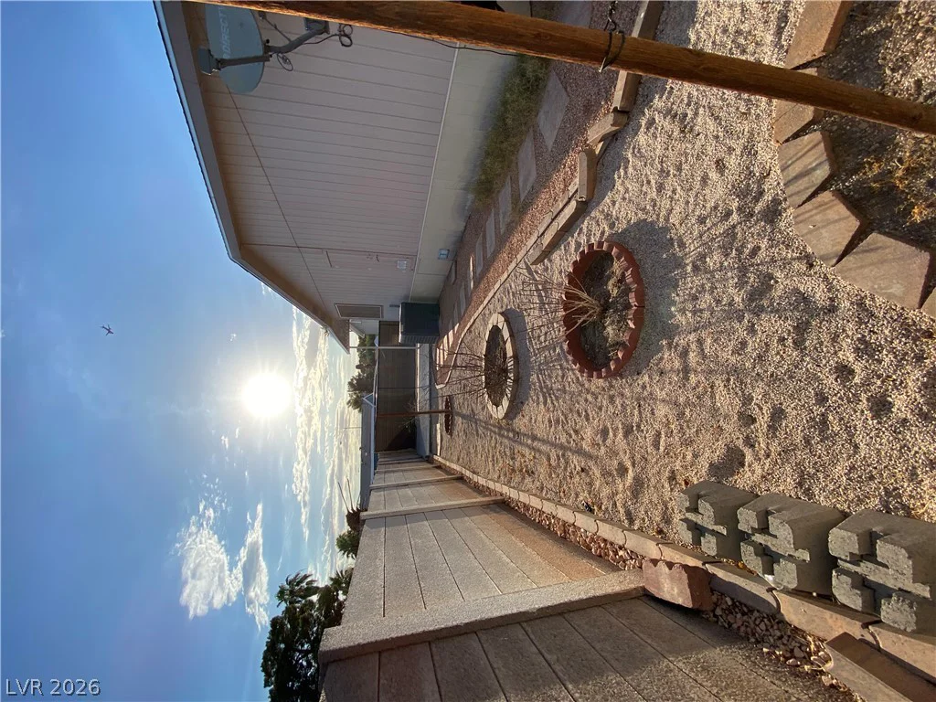 5621 Tahoe, Las Vegas, NV 89142