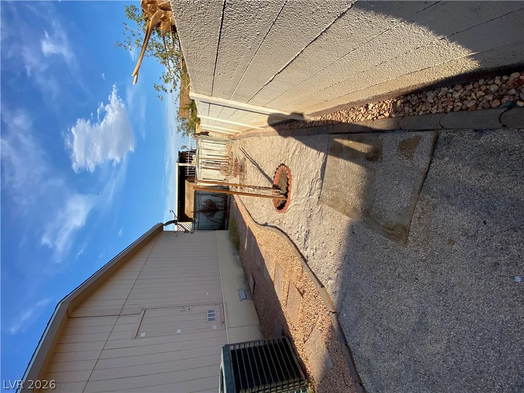 5621 Tahoe, Las Vegas, NV 89142