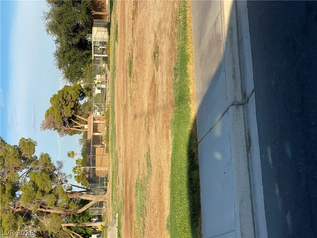 5621 Tahoe, Las Vegas, NV 89142