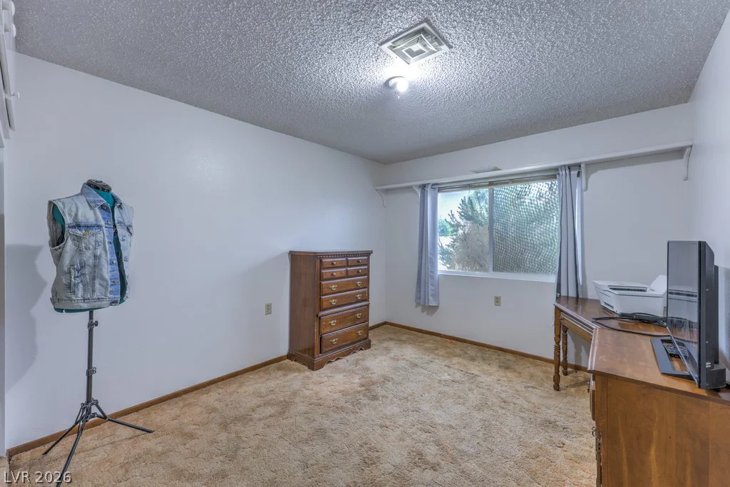 5499 Monroe, Las Vegas, NV 89110
