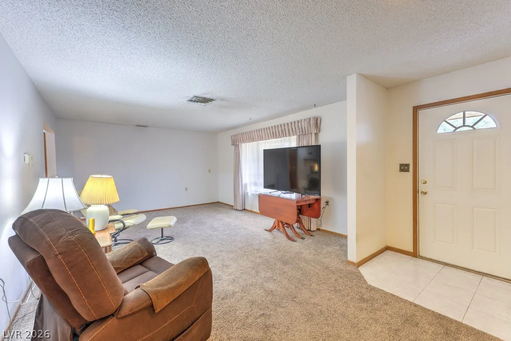 5499 Monroe, Las Vegas, NV 89110