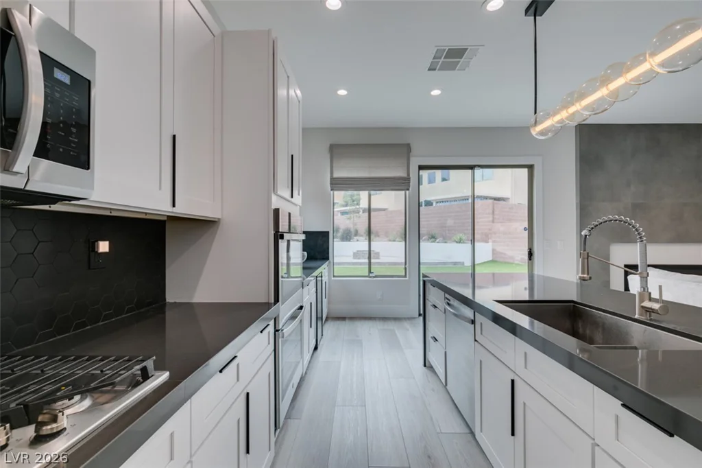 1138 Jerez, Henderson, NV 89052