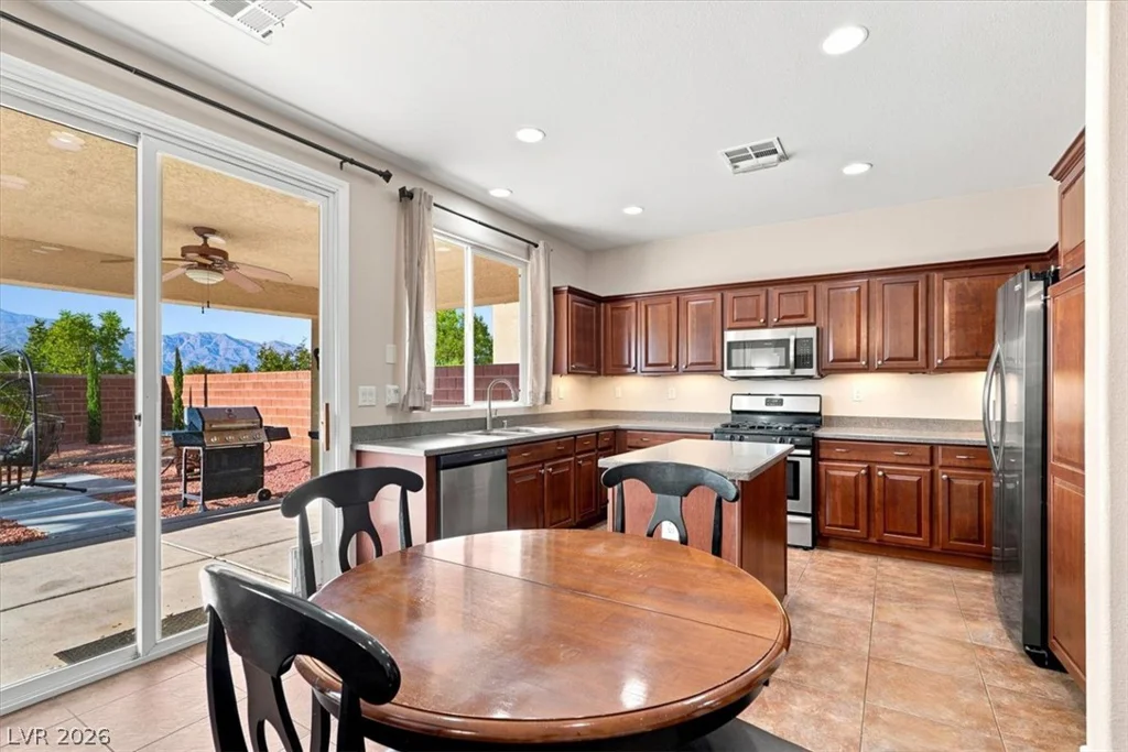 4716 Grey Heron, North Las Vegas, NV 89084