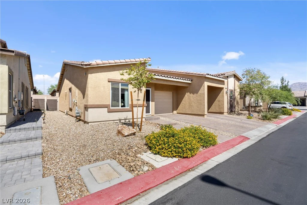 7545 Cooks Meadow, North Las Vegas, NV 89084