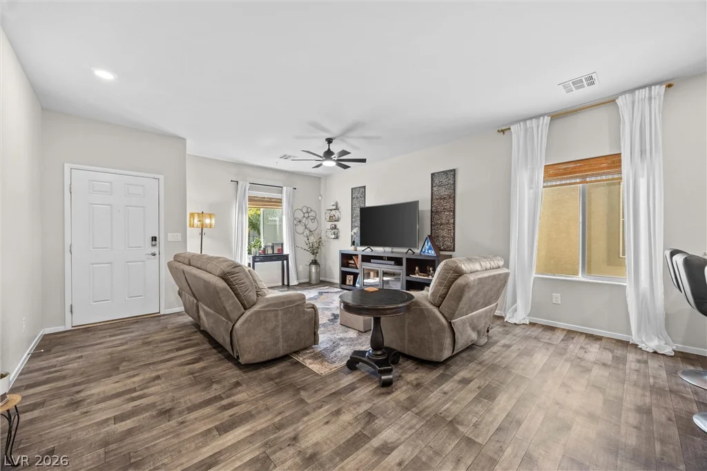 7545 Cooks Meadow, North Las Vegas, NV 89084