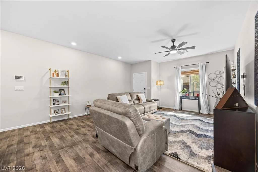 7545 Cooks Meadow, North Las Vegas, NV 89084