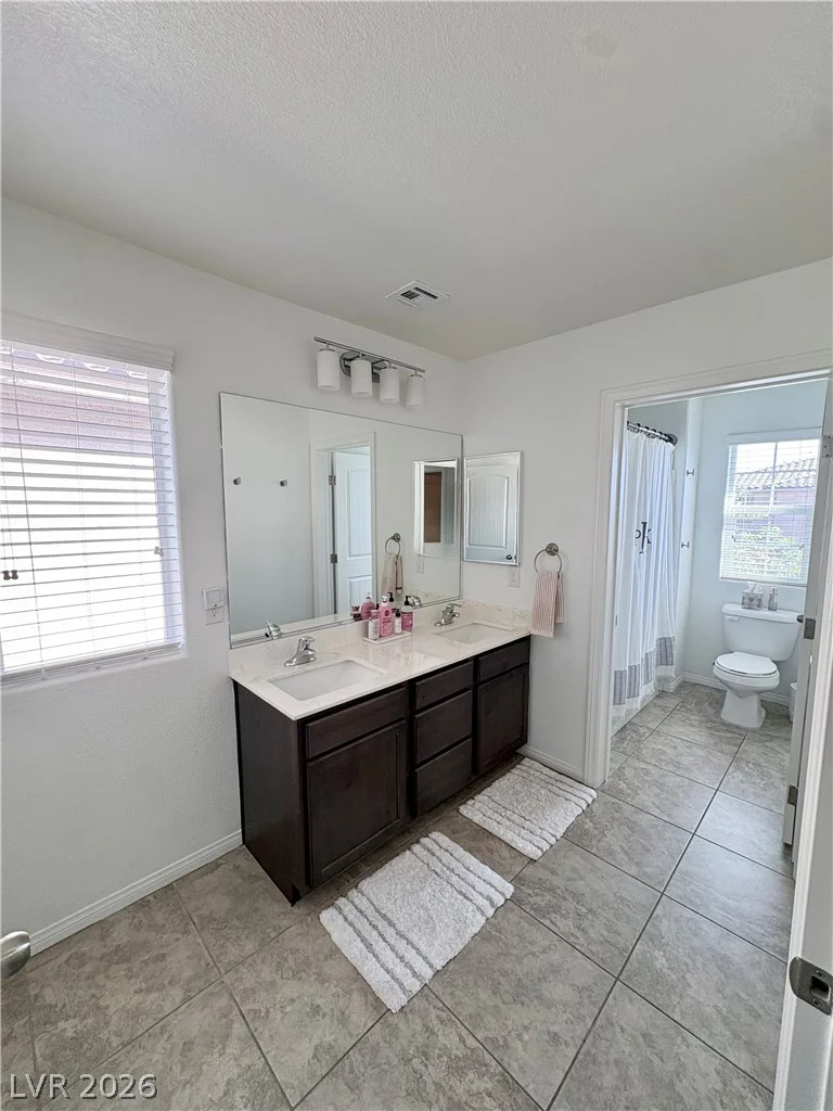 674 Tremaine, Henderson, NV 89052