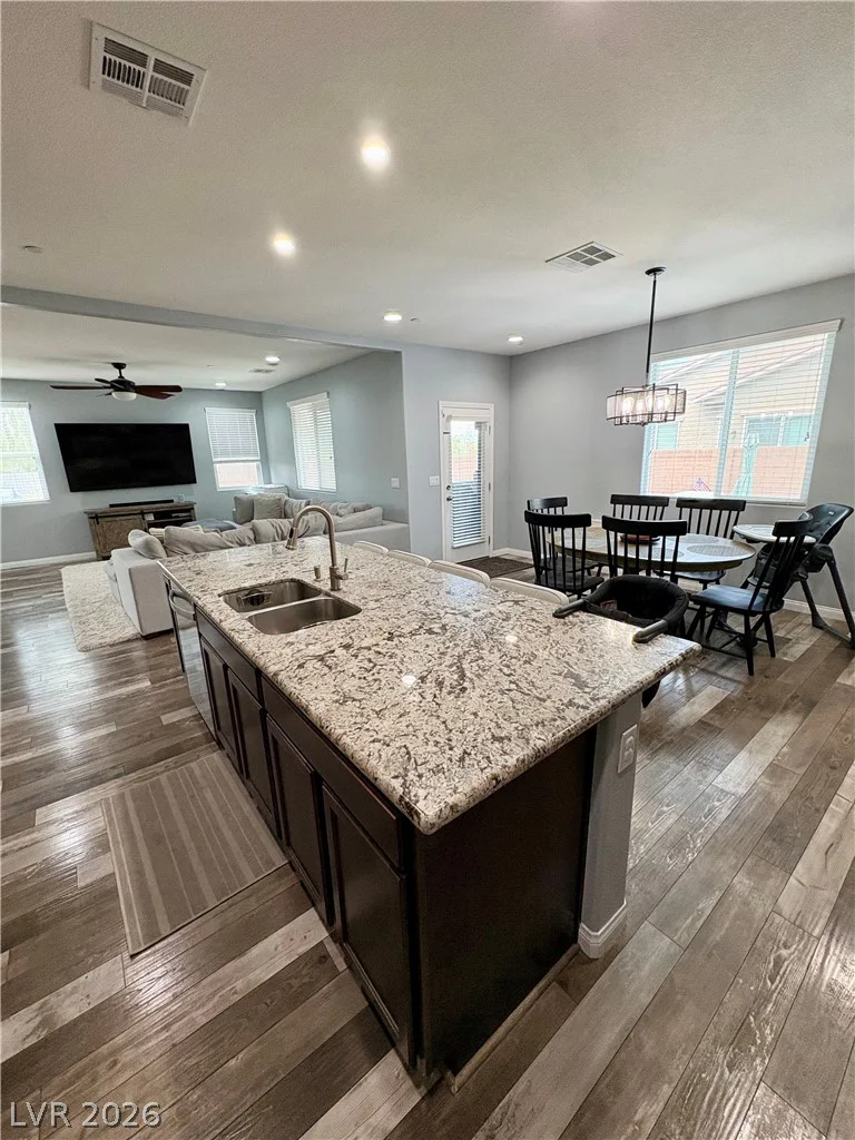 674 Tremaine, Henderson, NV 89052