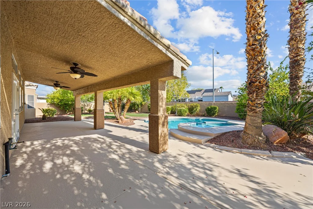 5612 Summer Splash, Las Vegas, NV 89131