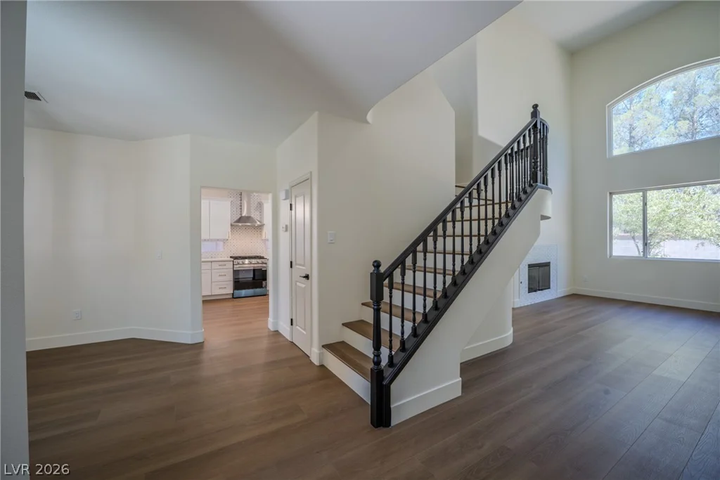 1832 Spring Summit, Las Vegas, NV 89134