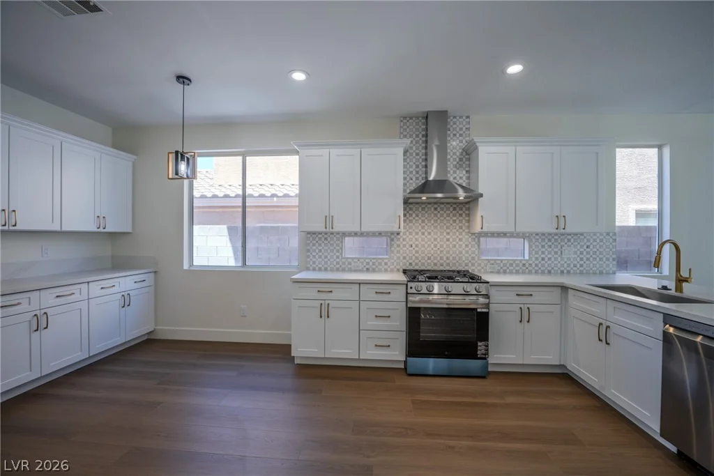 1832 Spring Summit, Las Vegas, NV 89134